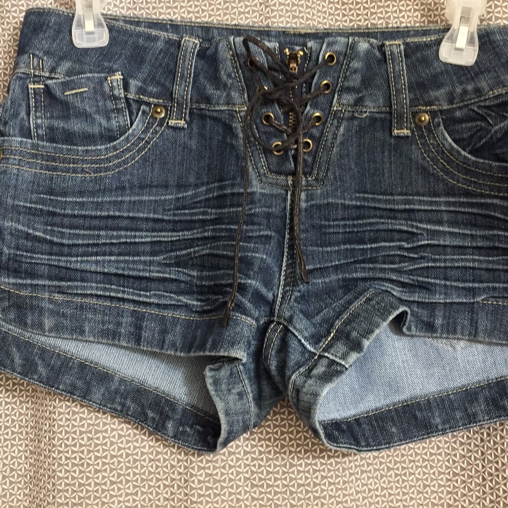 RUE 21 JEAN SHORTS